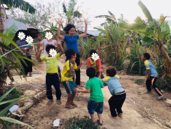 BaloTuiXach vận động quyên góp và trao tặng quà cho trẻ em vùng khó khăn tại Đắk Nông