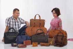 Nữ CEO 8X - Hành trình đưa thương hiệu túi xách 'made in Vietnam' ra thế giới