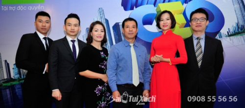Doanh nhân Võ Thu Sương cùng các chuyên gia, doanh nhân trong chương trình CEO – Chìa Khóa Thành Công VTV1, Đài Truyền hình Việt Nam