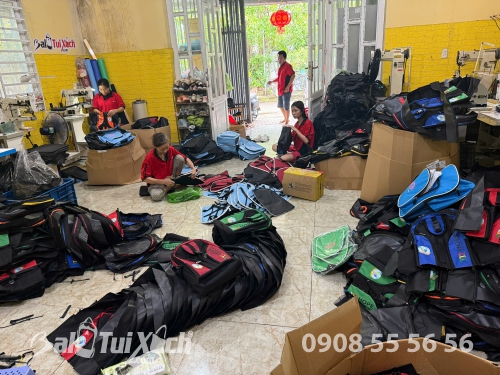 Xưởng may ba lô số lượng lớn cho các chương trình trao tặng và hỗ trợ cộng đồng, 657, Huyền Nguyễn, Balo túi xách, 11/06/2025 18:18:15